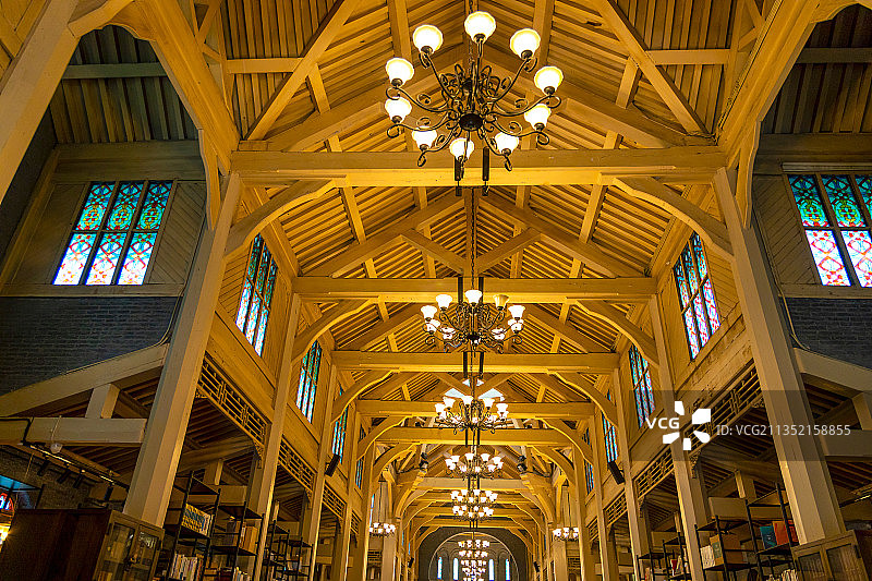 北京西城区模范书局+诗空间的天棚与花窗图片素材