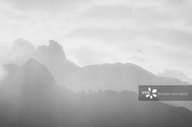 意大利松德里奥省格罗拉阿尔塔山脉风光图片素材