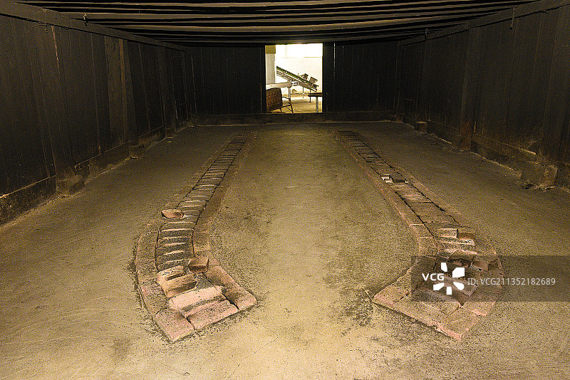 武夷山桐木关制茶青楼图片素材