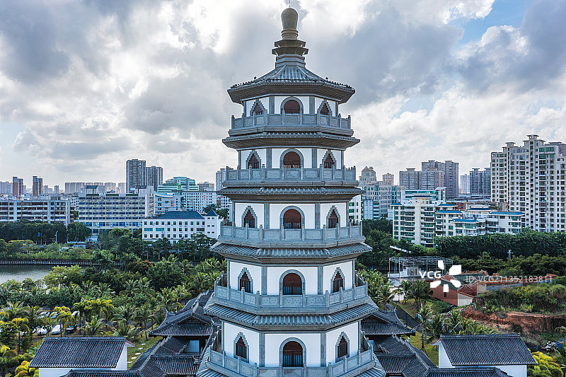 海南海口明昌塔公园古今建筑图片素材