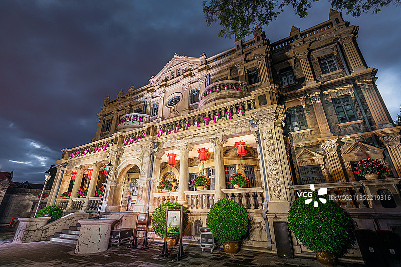 沈阳张氏帅府大青楼夜景图片素材