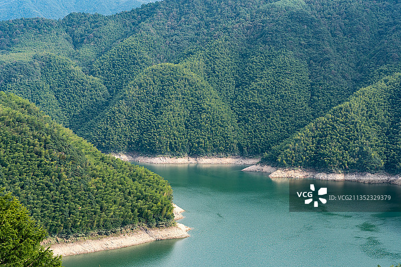 浙江宁波余姚四明山茅镬村自然风景图片素材