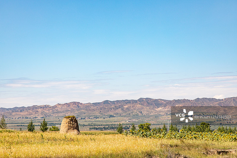 中国山西大同新平堡长城遗址图片素材
