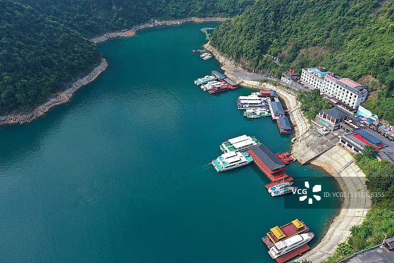 湖南省郴州资兴市东江湖国家级名胜风景区东江大坝航拍图片素材