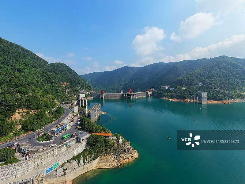 湖南省郴州资兴市东江湖国家级名胜风景区东江大坝航拍图片素材