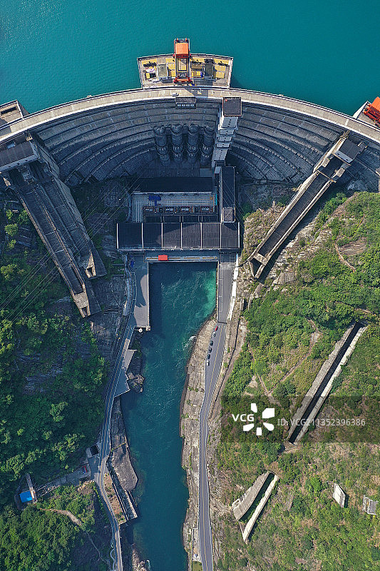 湖南省郴州资兴市东江湖国家级名胜风景区东江大坝航拍图片素材