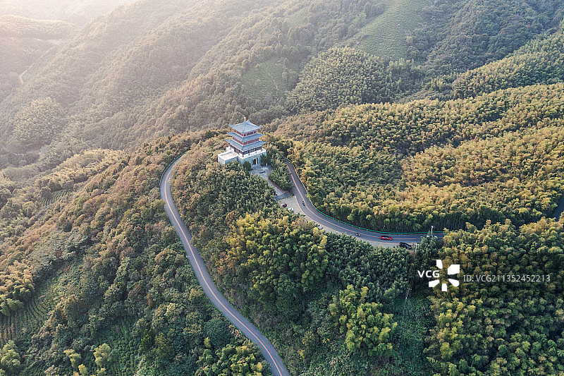 河南信阳固始县西九华山林海日落航拍图片素材