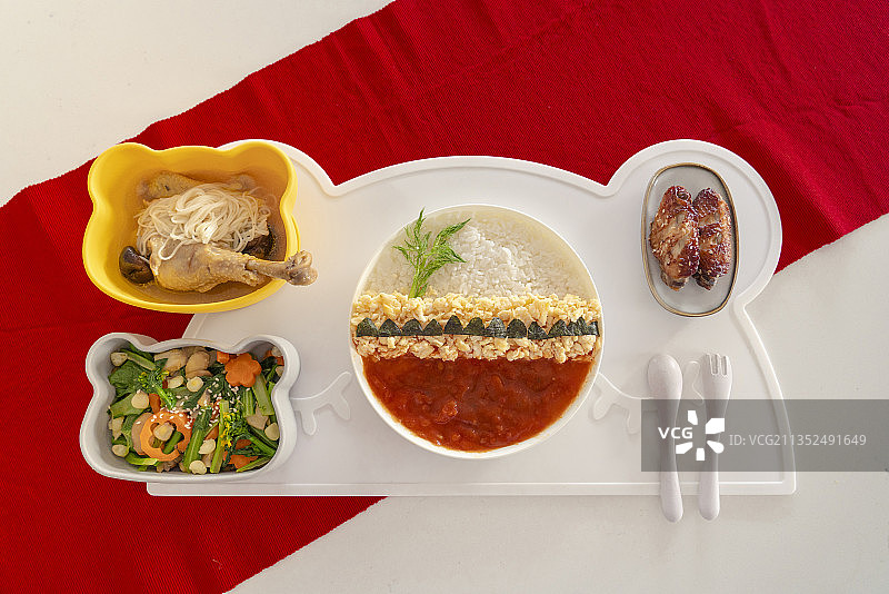 皇宫番茄炒蛋饭鸡腿汤烤翅有机蔬菜高端套餐图片素材