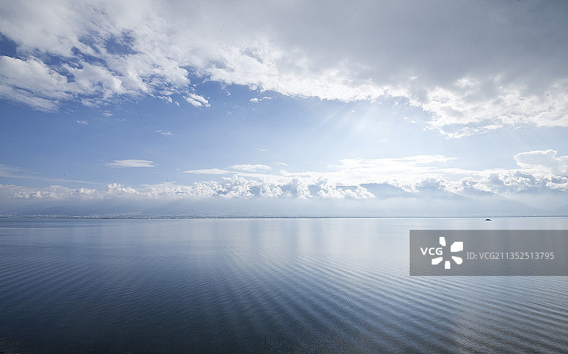 云南洱海图片素材