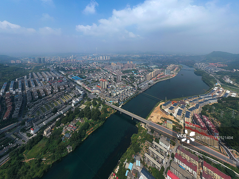 湖南省郴州资兴市东江湖级名胜风景区游客中心与千福塔航拍图片素材