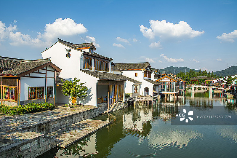 杭州萧山湘湖风光 萧山景点湘湖水街 江南风格民居新中式建筑图片素材