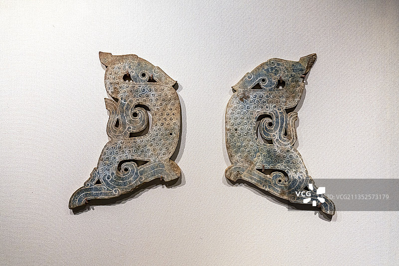 西汉龙形玉佩饰图片素材