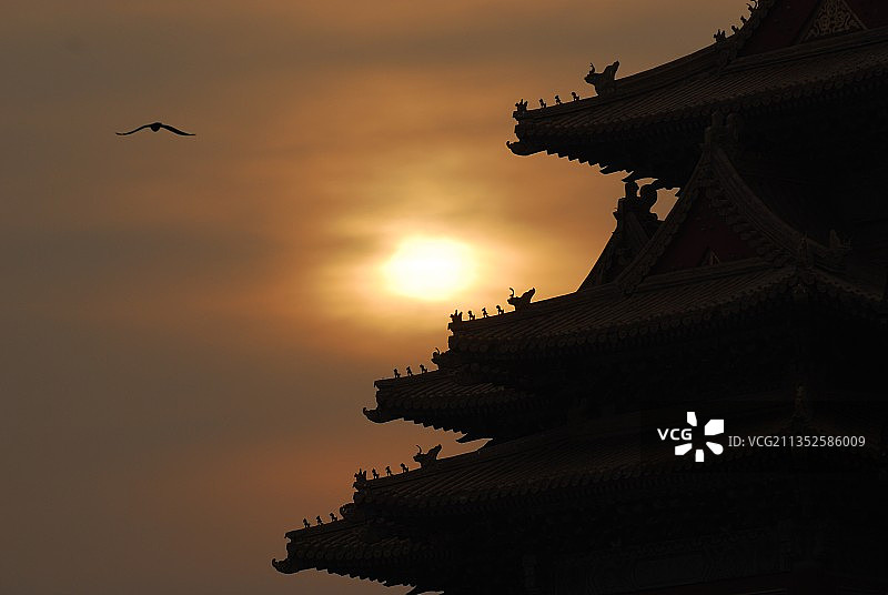 角楼冬季晨雾图片素材