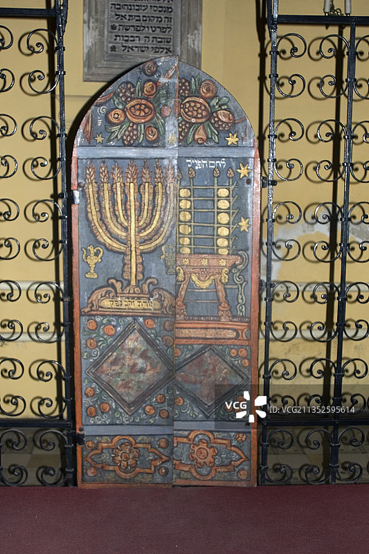 雷穆犹太教堂的圣约柜门图片素材