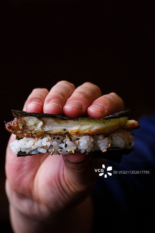 鳗鱼手握，鳗鱼，日料，饭，寿司图片素材