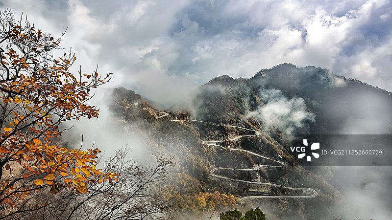 云路仙山图片素材