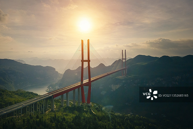 鸭池河大桥的早晨图片素材