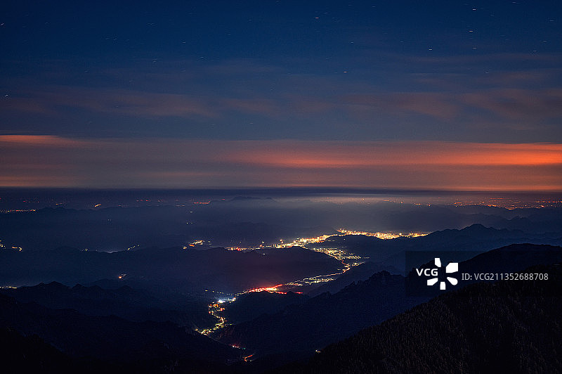 山谷城市图片素材