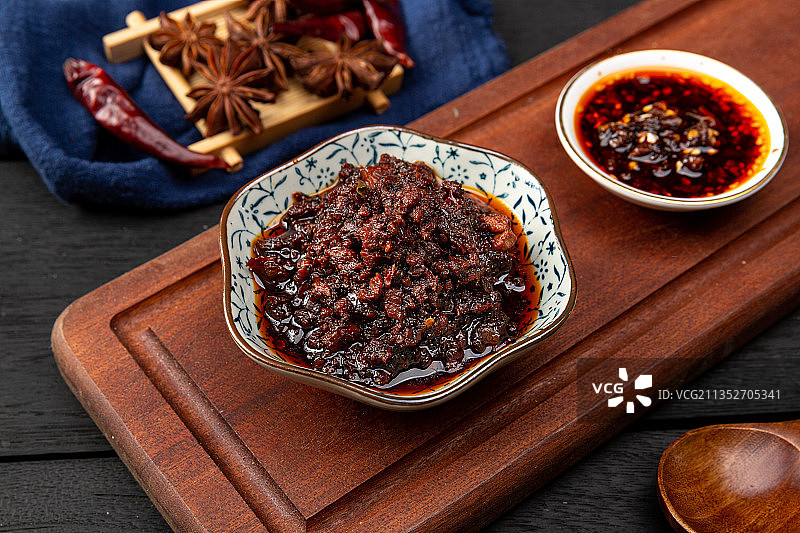 一碗牛肉酱图片素材