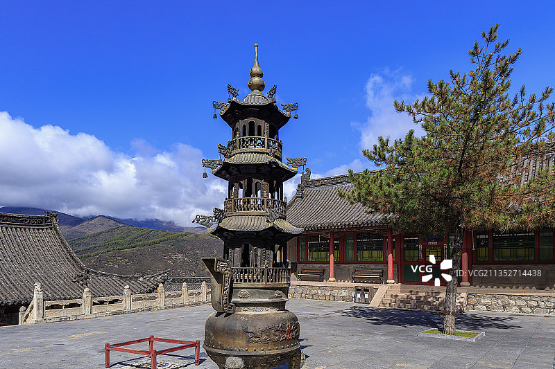 五台山，佑国寺香炉。图片素材