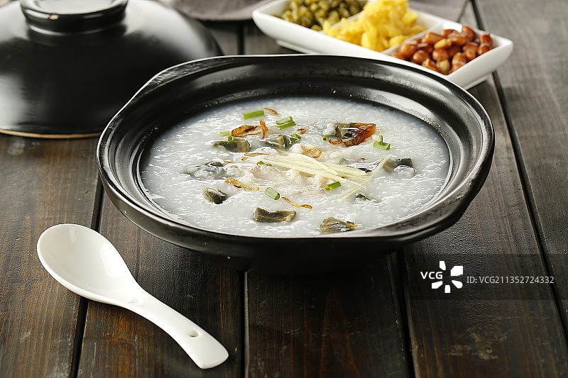 皮蛋瘦肉粥、粥、皮蛋、中国传统美食、港式、早餐、养胃图片素材