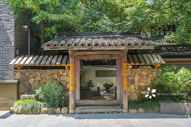 中式门头 传统古建筑大门 仿古庭院门图片素材