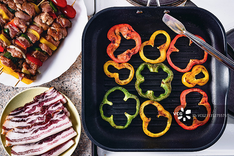 石板美食俯视图图片素材