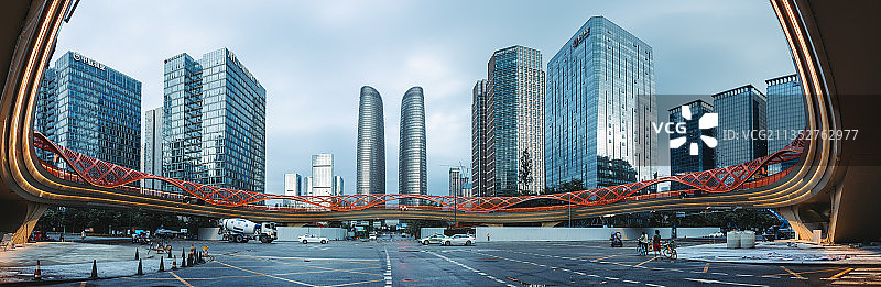 成都金融中心双塔图片素材