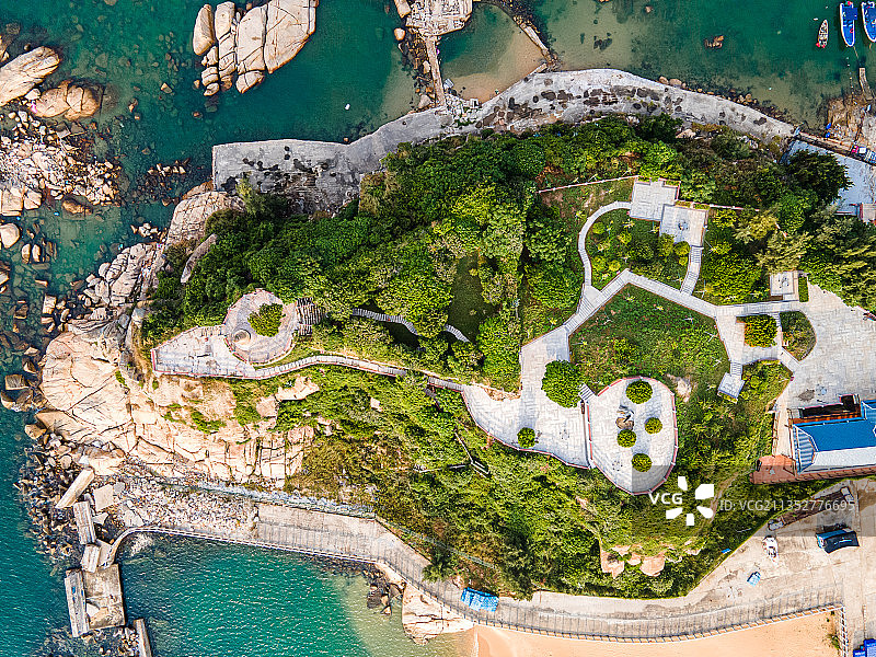 广东省汕尾市红海湾旅游区遮浪炮台公园航拍图片素材
