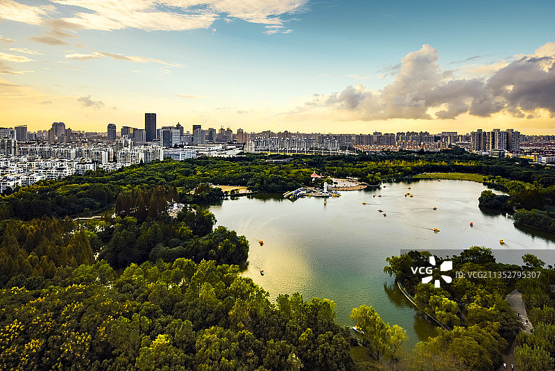 公园秋色图片素材