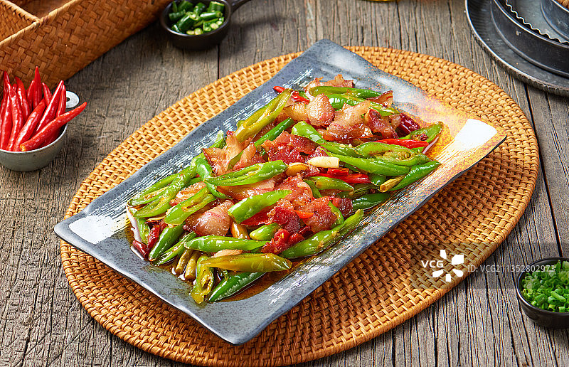 尖椒猪头肉图片素材