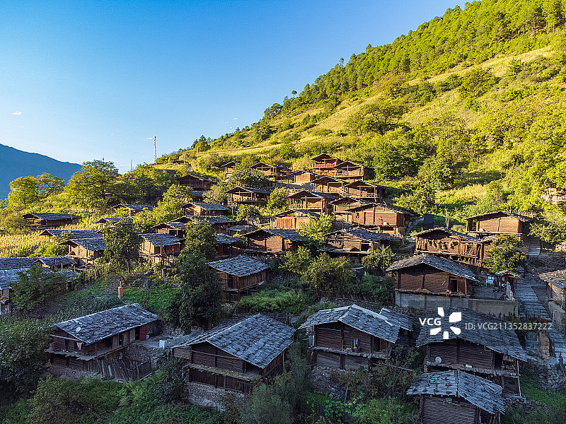 云南省迪庆州维西县同乐傈僳族村寨图片素材