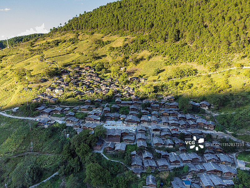 云南省迪庆州维西县同乐傈僳族村寨图片素材