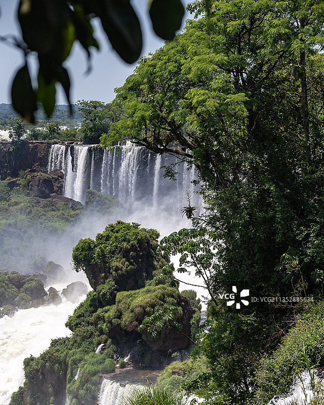 米西奥内斯省森林瀑布风光，阿根廷图片素材