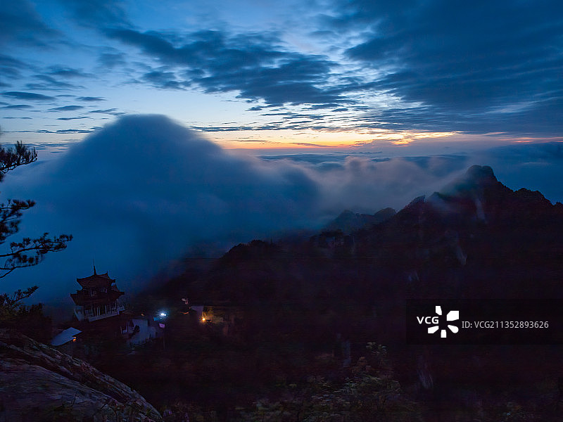 河南洛阳嵩县白云山图片素材
