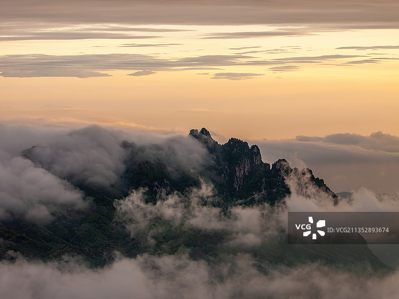 河南洛阳嵩县白云山图片素材