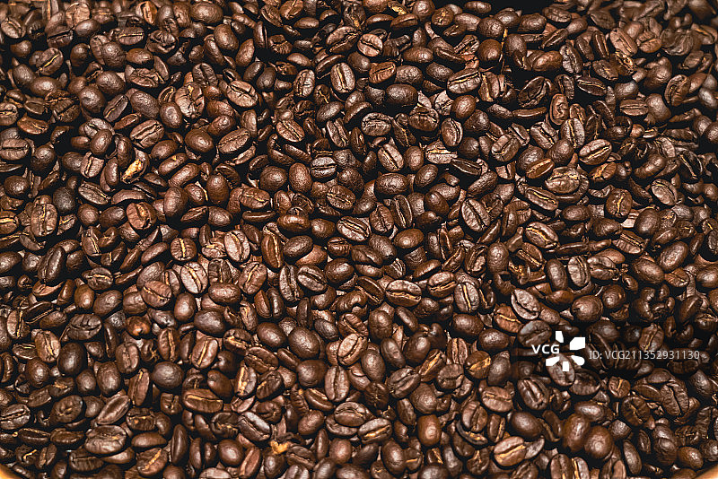 一袋咖啡豆背景横构图图片素材