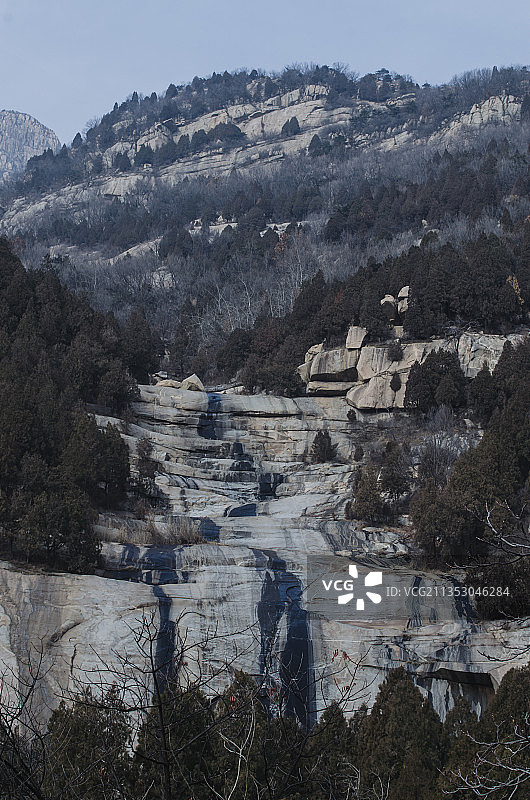 山东泰安天外村扇子崖险峻山脉图片素材