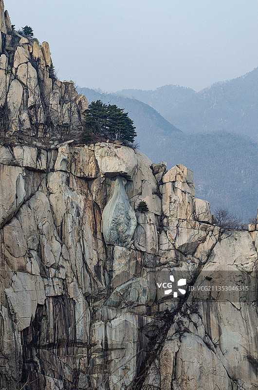 山东泰安天外村扇子崖险峻山脉图片素材