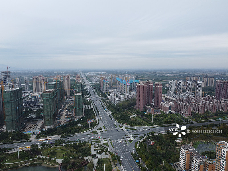 驻马店市 驿城区  开源大道 驻马店市体育中心  黄淮学院图片素材