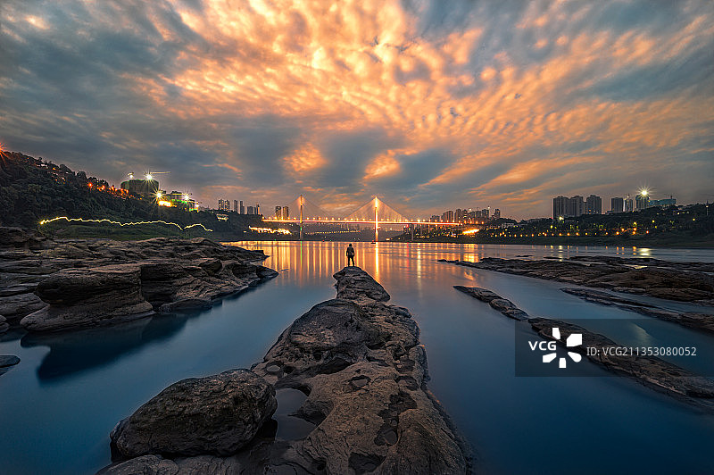 从滑石滩眺望马桑溪大桥图片素材