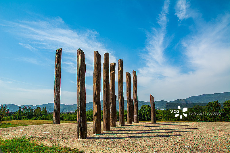 杭州余杭区旅游景点 良渚古城遗址公园 史前文明 小莫角山台基图片素材