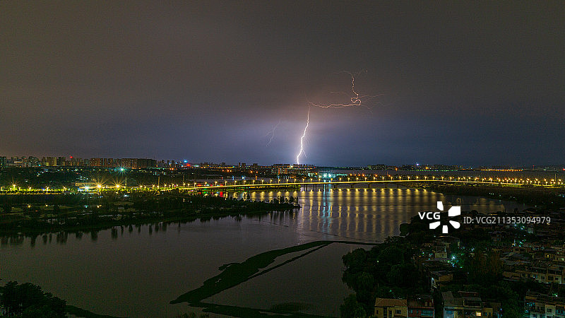 武汉闪电图片素材