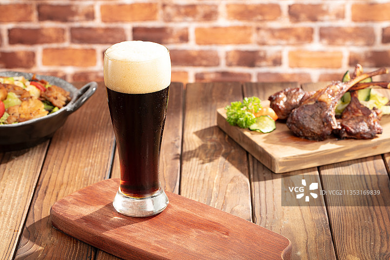 德国黑啤图片素材