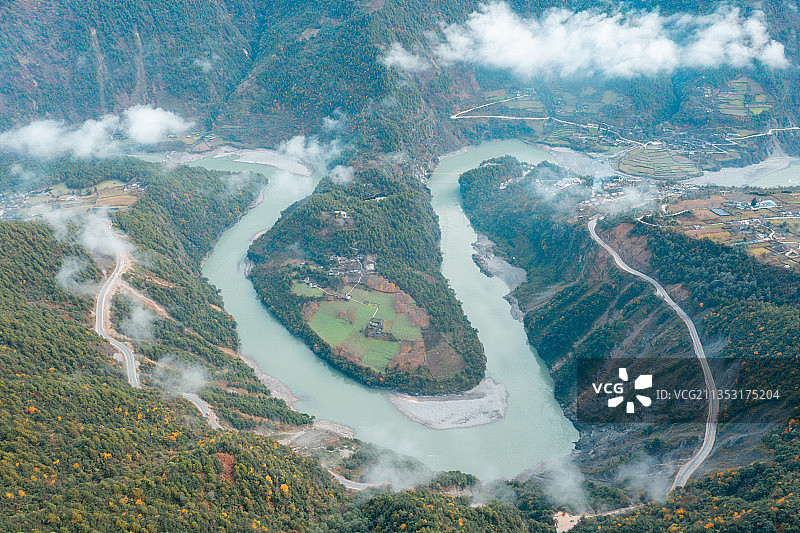 冬季云南怒江第一湾风光图片素材