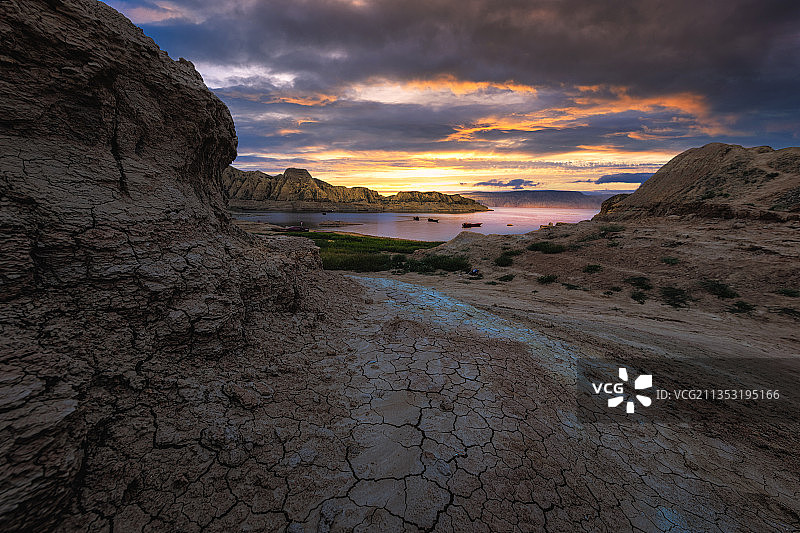 青海龙羊峡风光图片素材