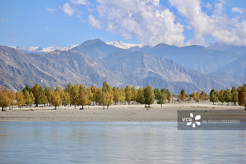 拉萨河谷图片素材