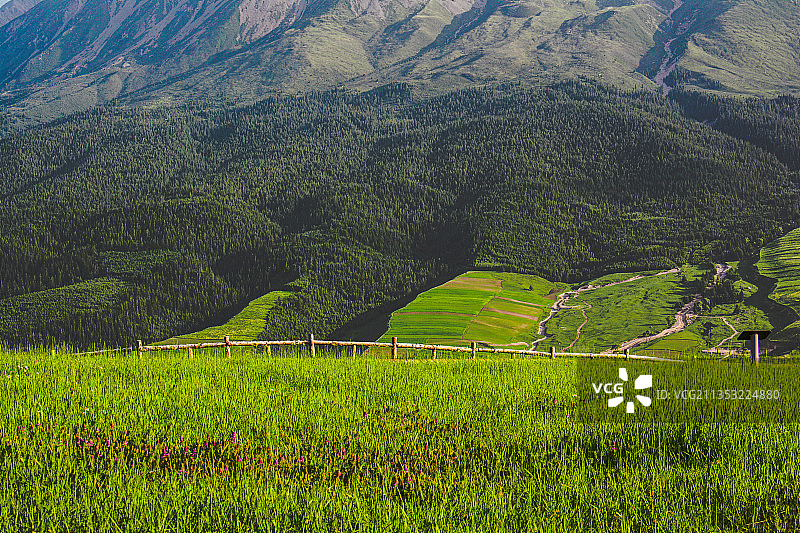 祁连山脉·卓尔山图片素材
