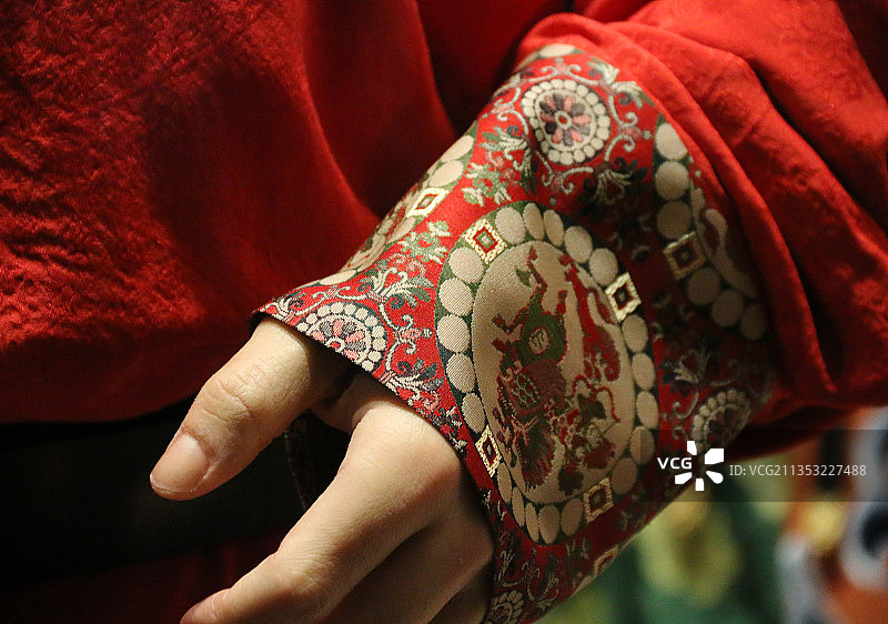 唐朝男士官员服装袖口特写图片素材