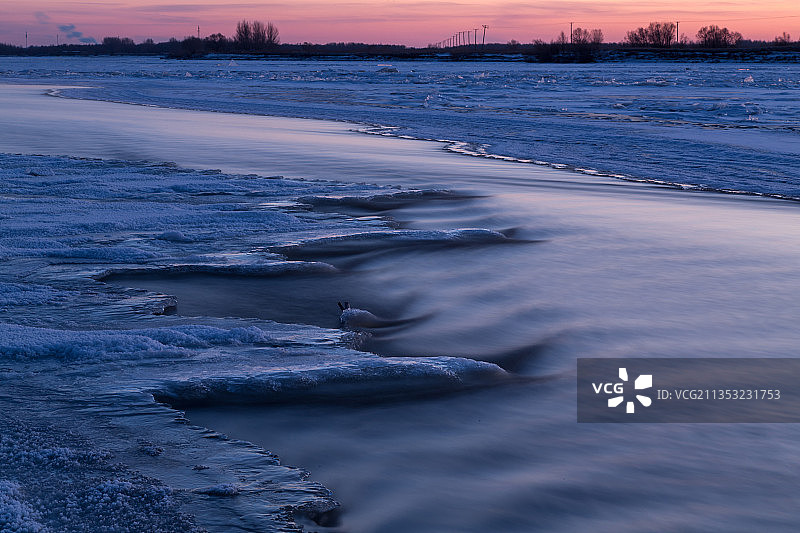 冰河，黎明，不冻河，长曝光，寒冷图片素材